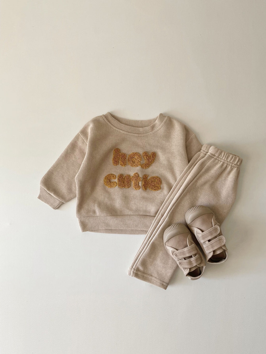 Embroidered Baby Long Sleeve 2-Piece Set